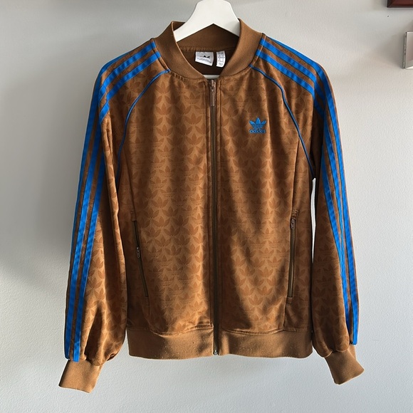 ✨Host pick✨Adidas originals superstar jacket
Excellent condition - Picture 5 of 7